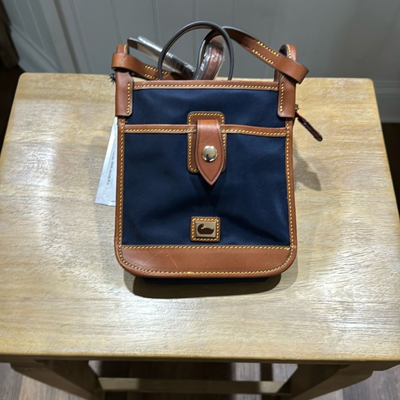 Dooney & Bourke Handbags - Dooney & Bourke
